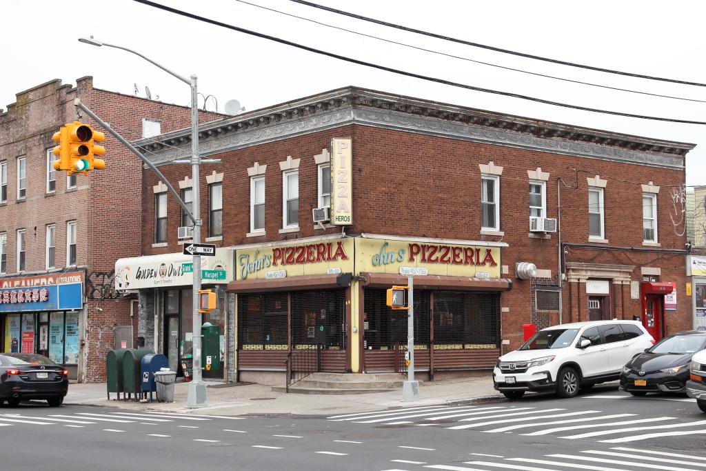 John's Pizzeria Menu